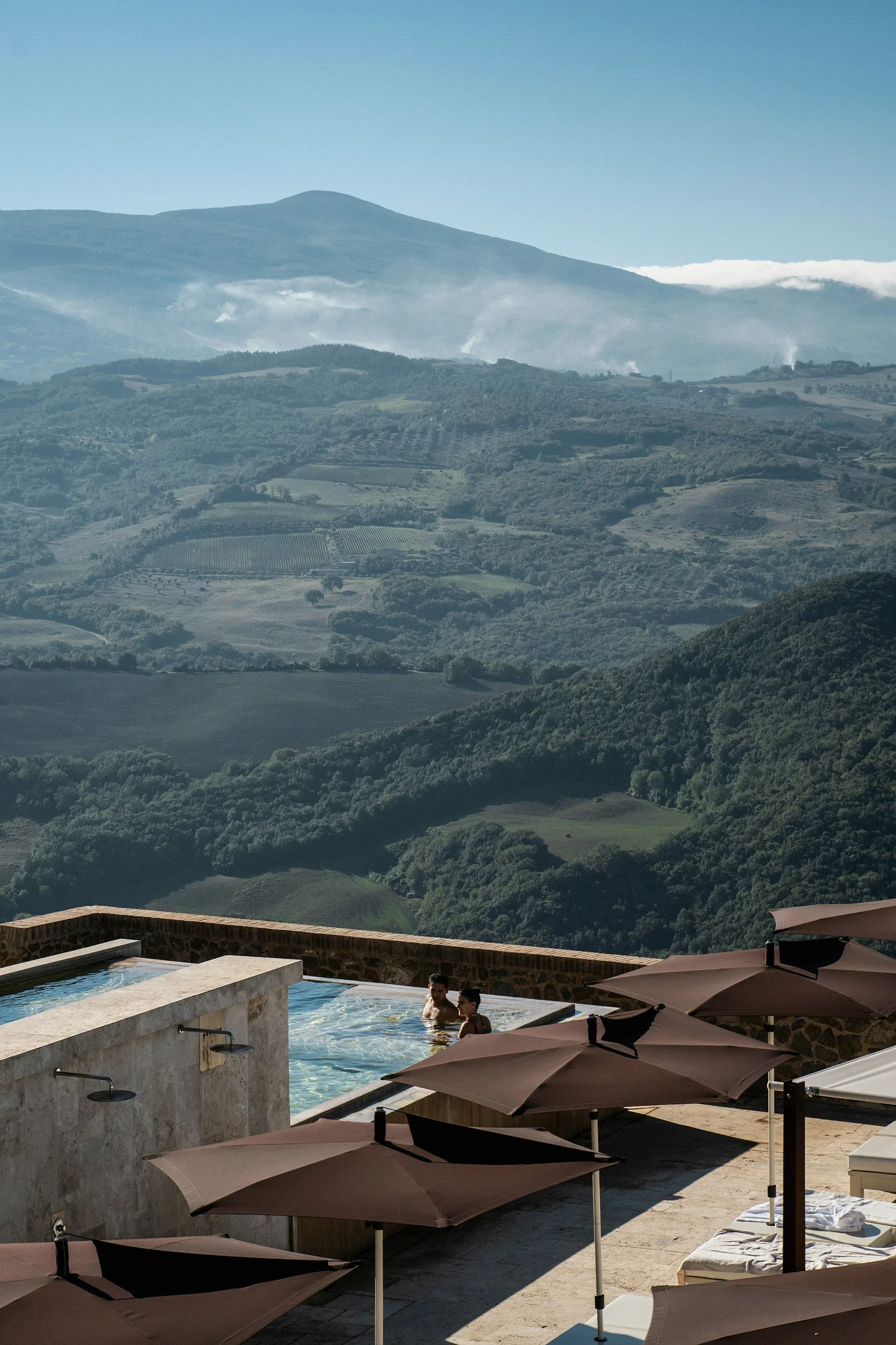 Luxury Leisure Travel